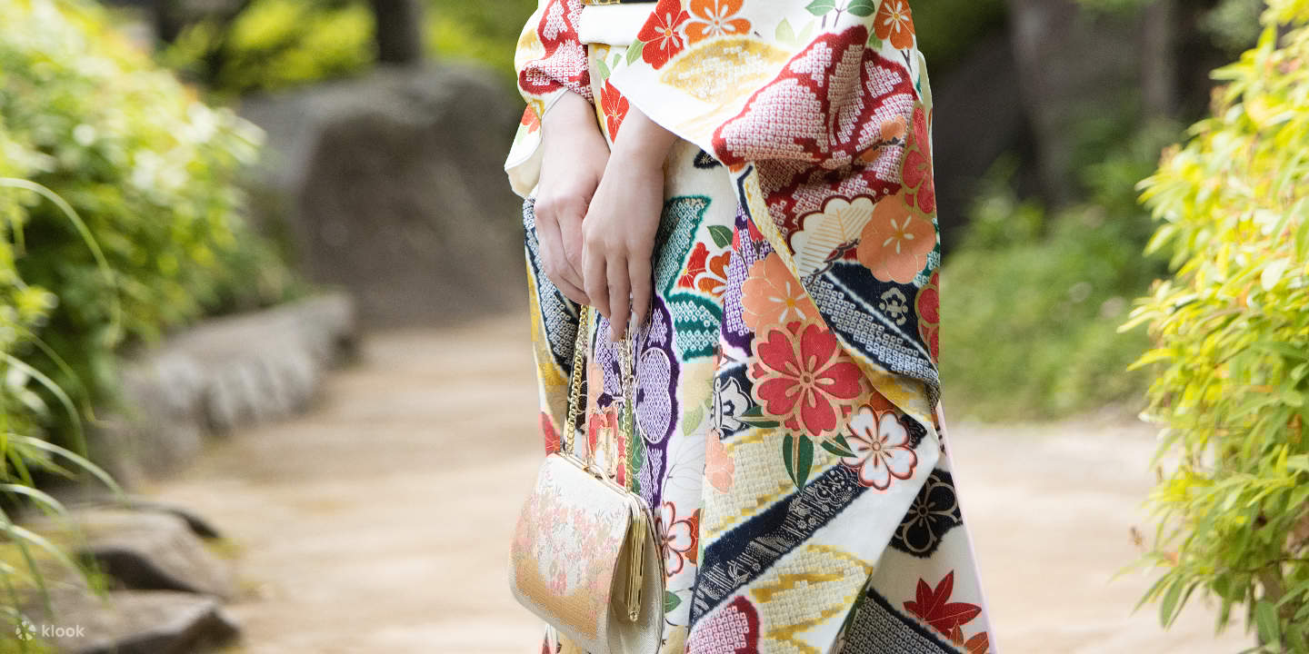 Tokyo: Lawatan Foto Perkahwinan dengan 3 Lokasi & Penggayaan Profesional